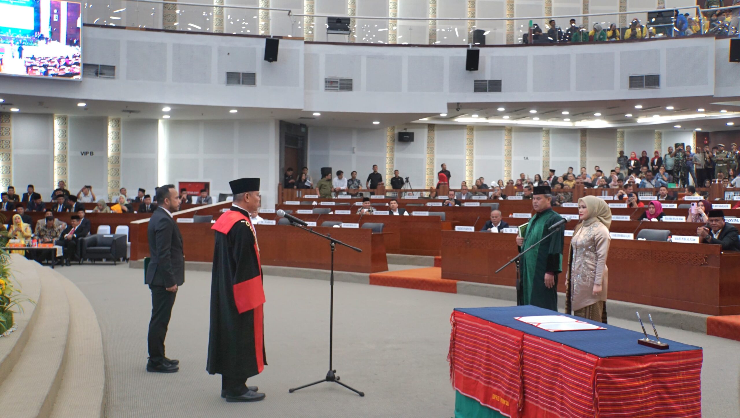 WhatsApp Image 2025-01-31 at 19.04.00