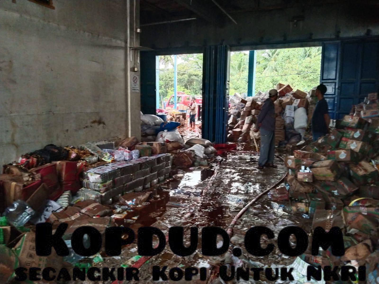 Setelah Kebakaran: Apa yang Tersisa di Pasar Surade?