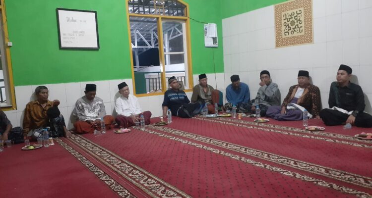 Spirit Cinta Nabi, Cinta Bumi, Jro Midun: Maulid Nabi di Cikahuripan