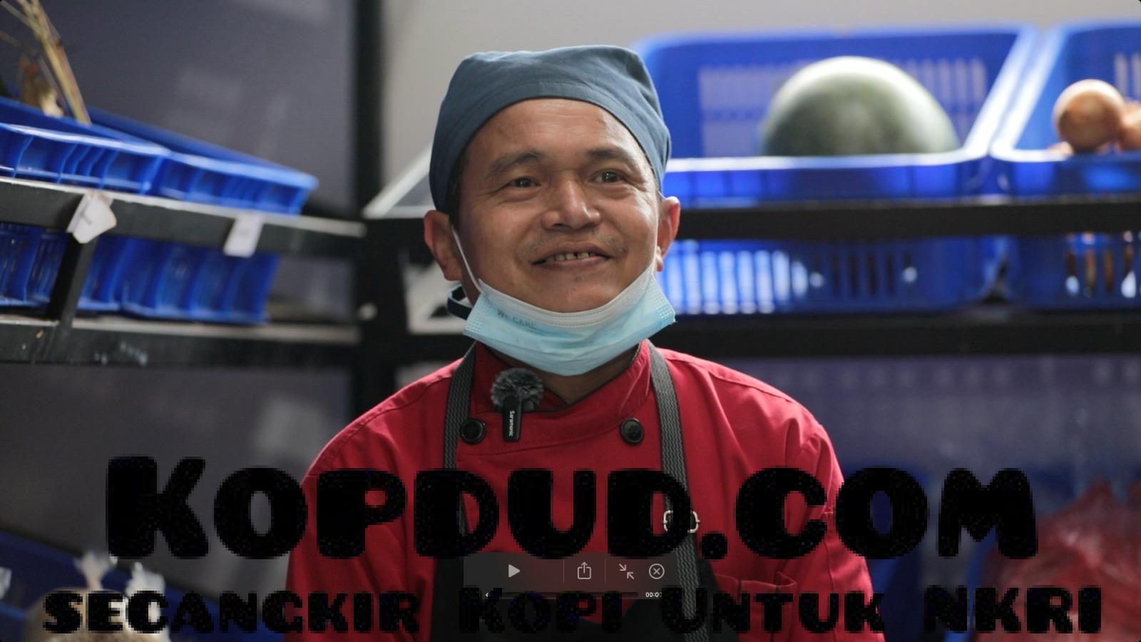 Suara Pekerja Muda dari Dapur MBG, Sabdan Nur Seno: Kami Bekerja Sepenuh Hati