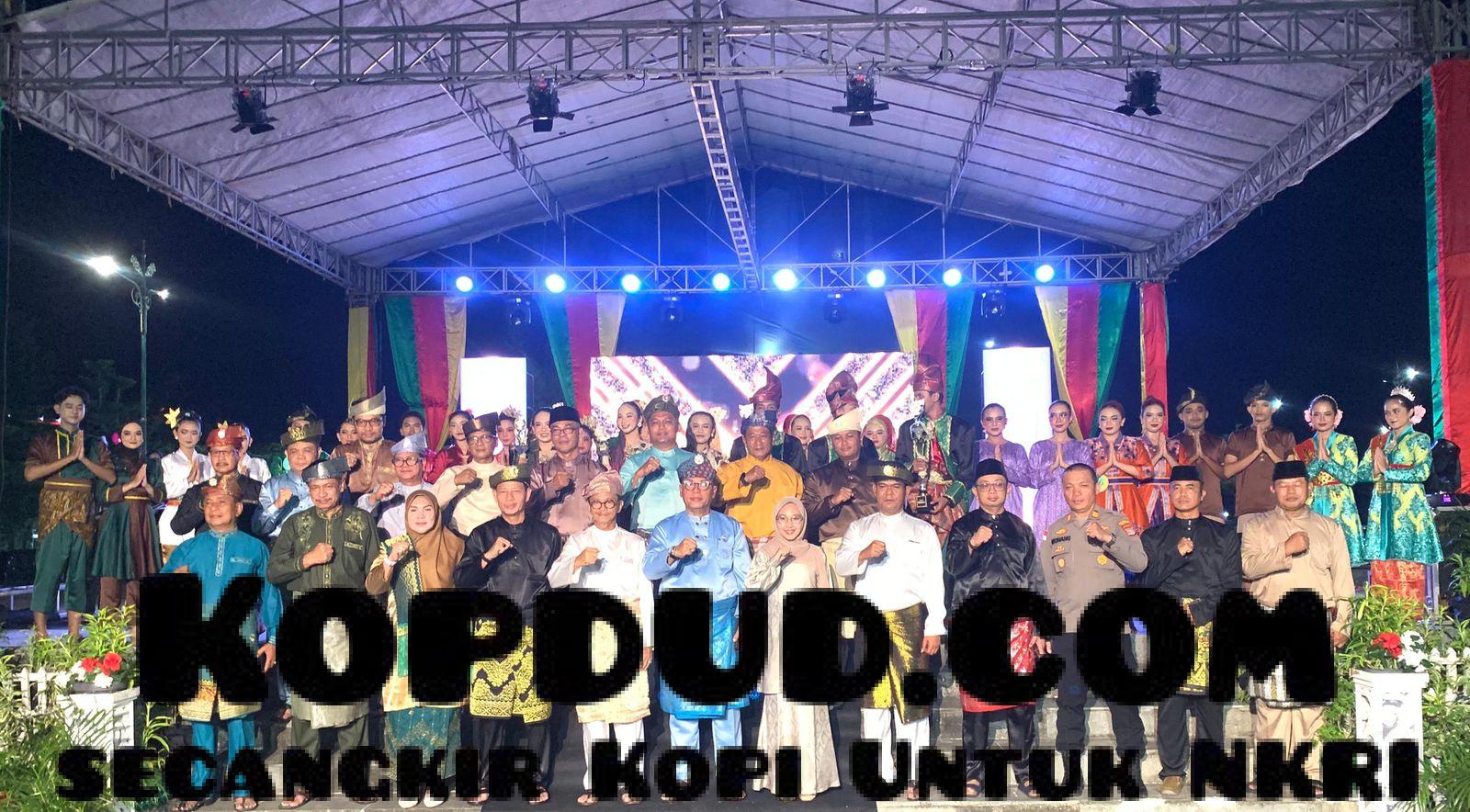 WhatsApp Image 2025-10-19 at 23.56.54 (1)