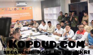 Prabowo Alokasikan Rp 4 Miliar per Kabupaten/Kota untuk Kebutuhan Popok Bayi dan Perempuan Terdampak Bencana