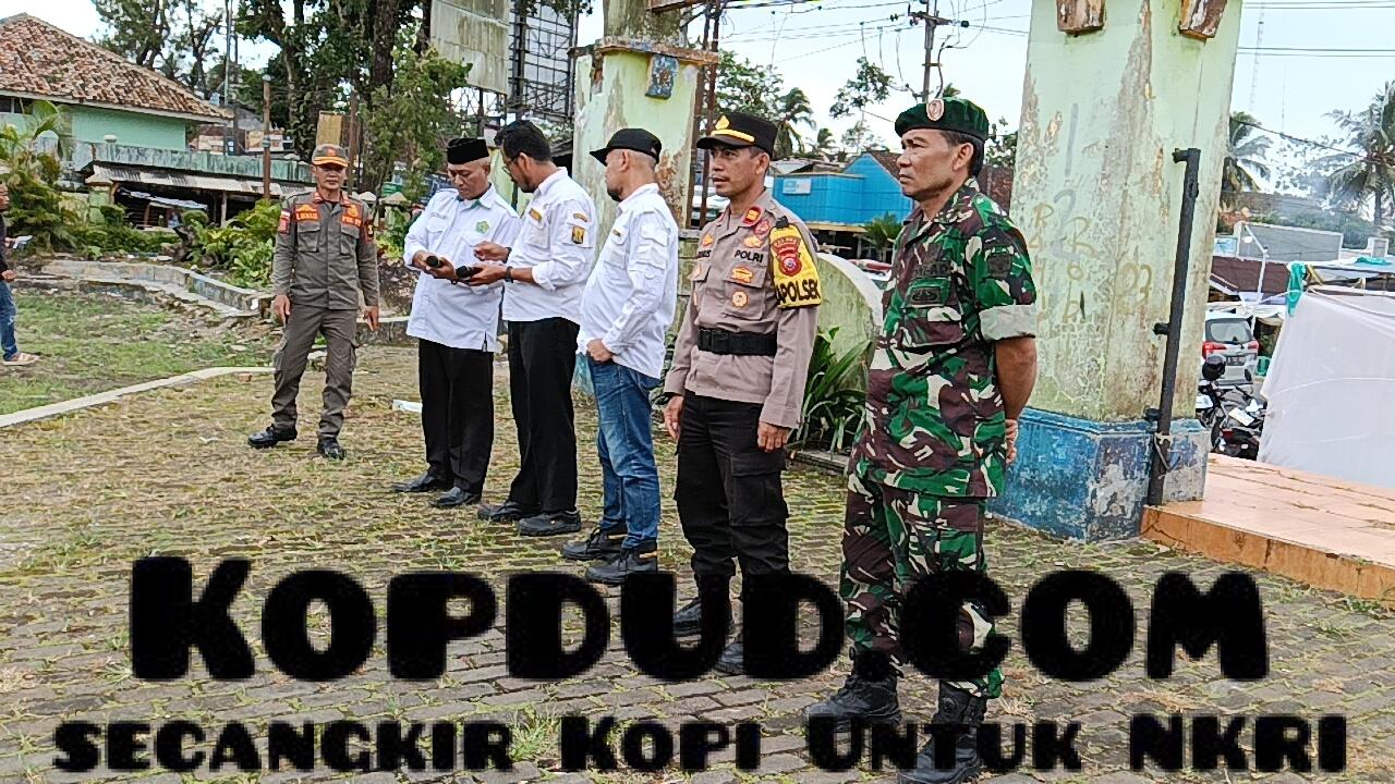 Apel Gelar Pasukan Pengamanan Natal dan Tahun Baru 2026 Kecamatan Jampangkulon