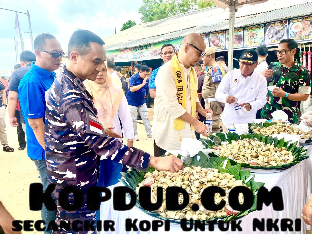 Danlanal Bintan Ikut Meriahkan Pesta Gonggong di Gurun Pasir Telaga Biru