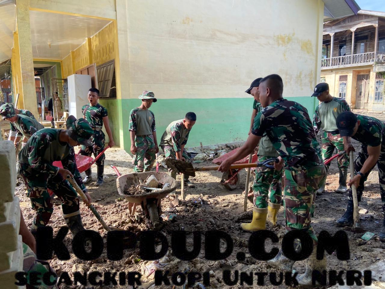 Pembersihan Sekolah di Aceh Dikebut, Anak-anak Segera Kembali Belajar