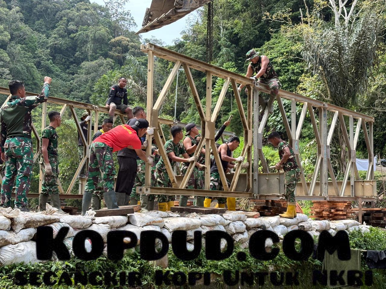Jembatan Armco Sungai Rangeh Hampir Rampung, Warga Segera Terhubung Kembali