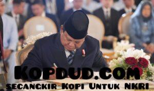 Prabowo Subianto dan Jokowi Bersama di Akad Nikah Sespri Agung Surahman