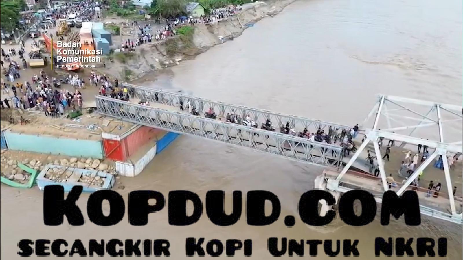 Cara TNI Membangun Jembatan di Wilayah Bencana Aceh