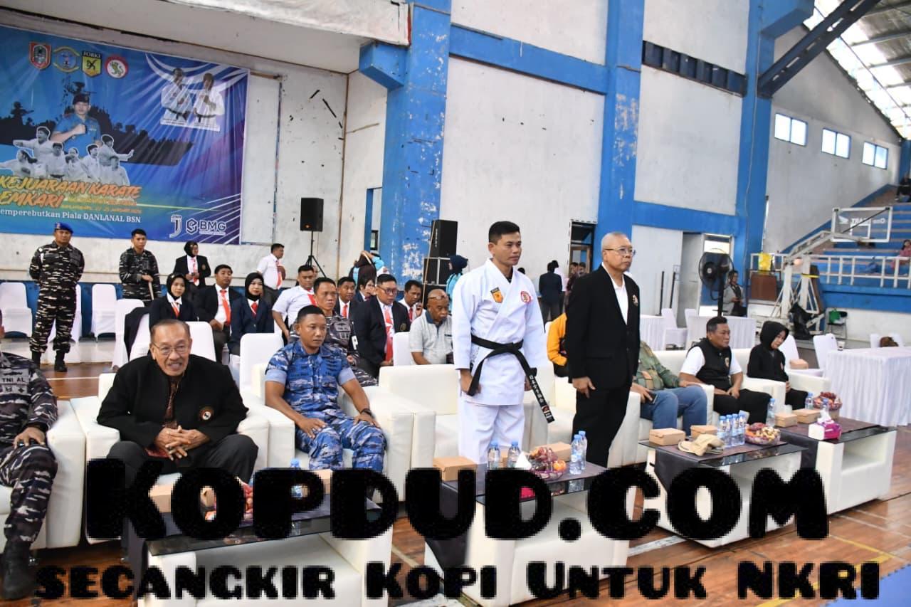 Cari Bibit Atlet Karate, Lanal Banjarmasin Gelar Kejuaraan Karate Lemkari Kalsel II