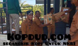 Pos TNI AL Meulaboh Kembali Salurkan Bantuan Kemanusiaan Bagi Korban Banjir di Tiga Kabupaten