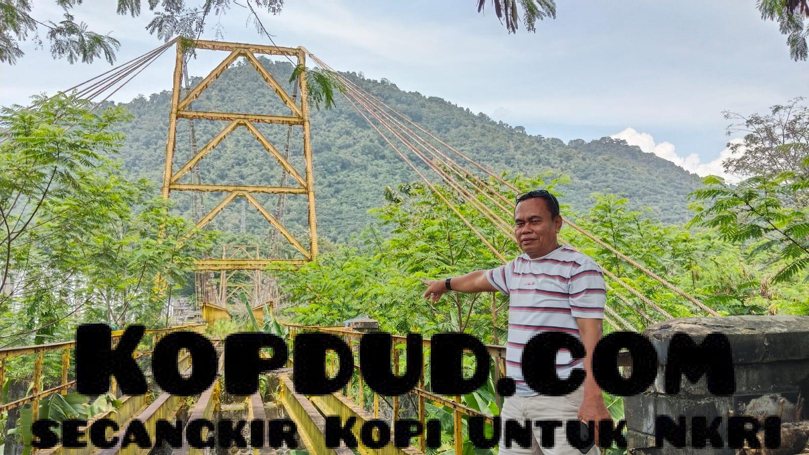 Mitos Jurig Merah yang Menjaga Jembatan Kuning di Aliran Sungai Cimandiri