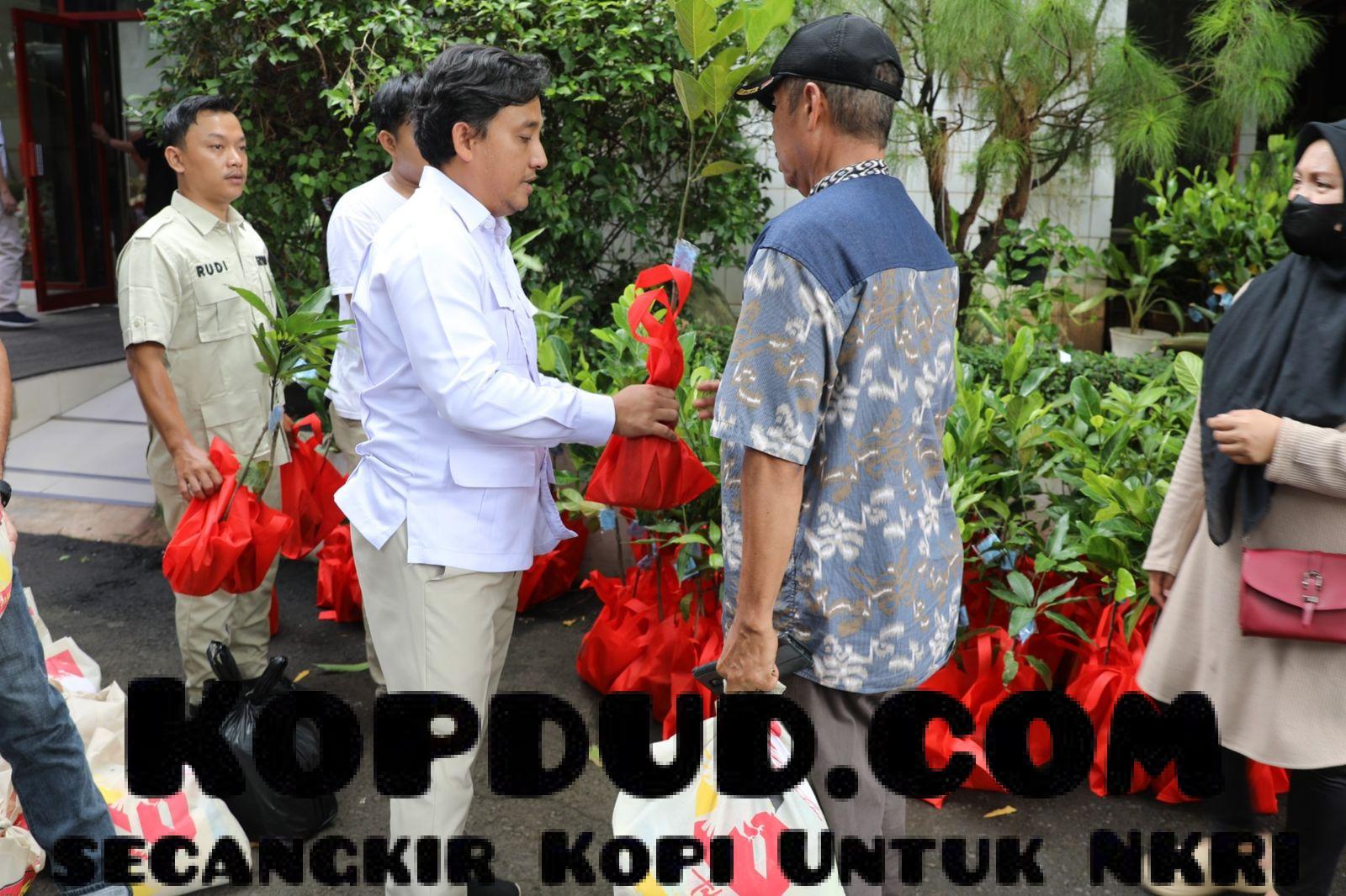 DPP Partai Gerindra Rayakan HUT ke-18 dengan Aksi Sosial dan Peduli Lingkungan