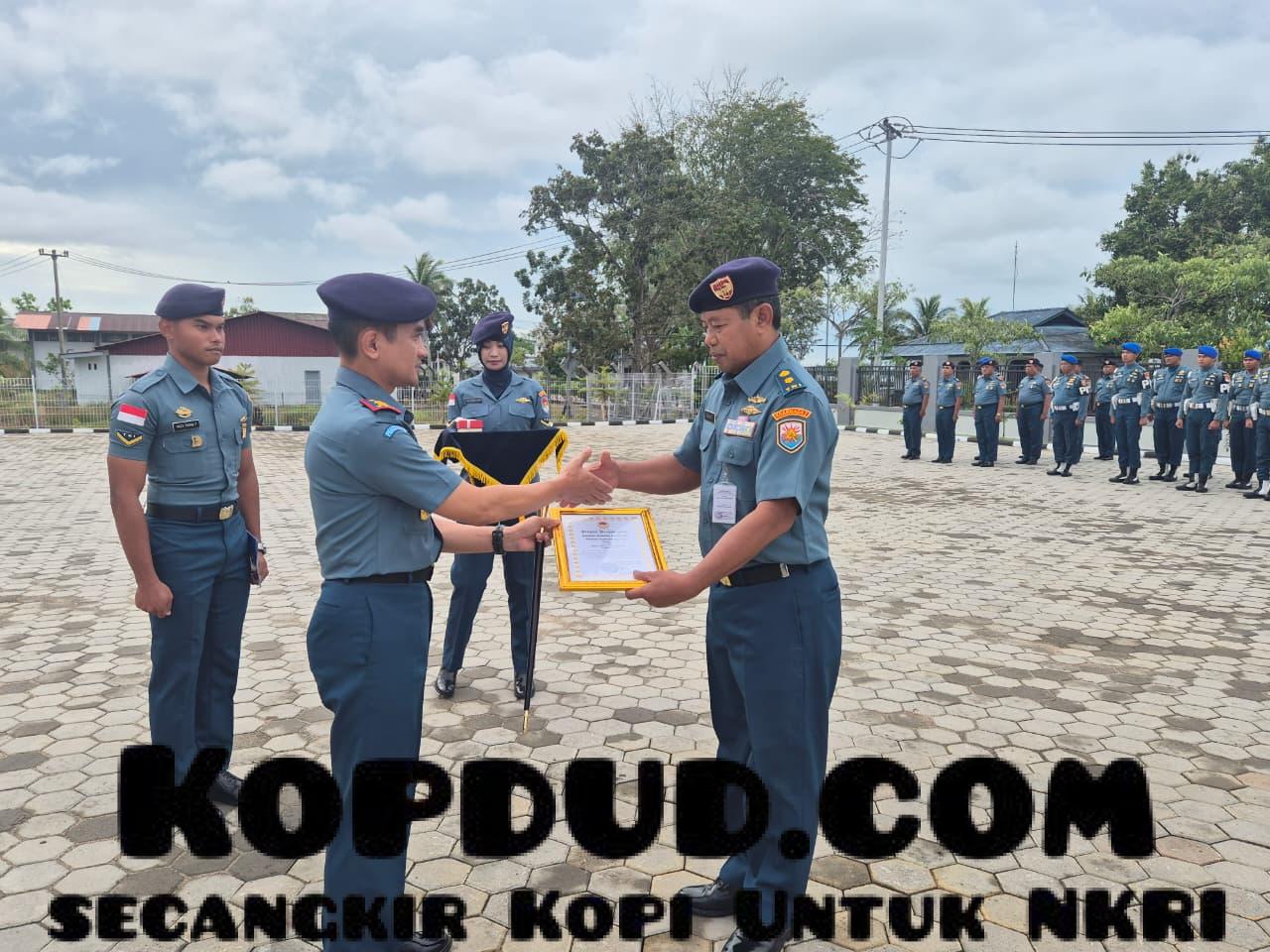 Penghargaan Untuk Prajurit Berprestasi : Tegas Menjaga Laut, Melindungi Rakyat