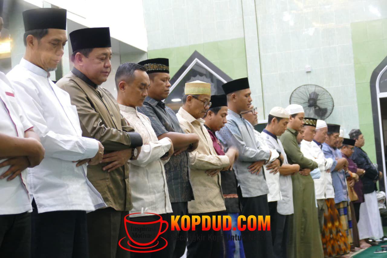 Pererat Ukhuwah di Bulan Suci Ramadhan, Lanal Bintan Hadiri Safari Ramadhan Bersama Pemkot Tanjungpinang