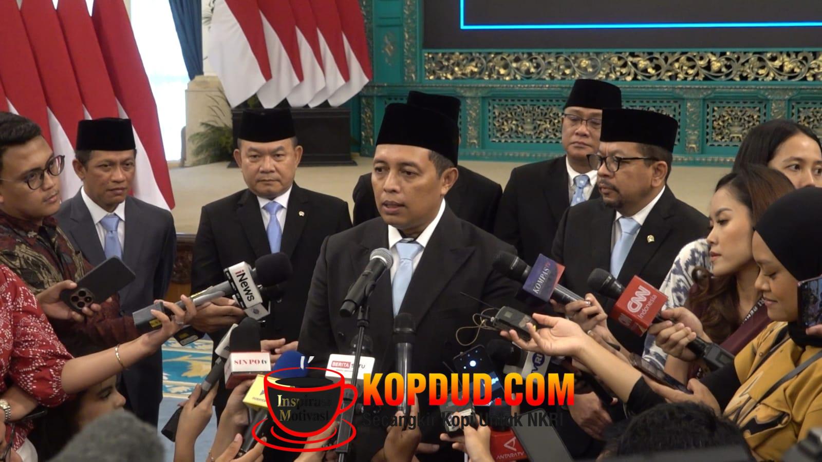 Hasan Nasbi Siap Kerja Sama dengan Komdigi dan Bakom RI, Resmi Ditunjuk sebagai Penasihat Khusus Presiden Bidang Komunikasi. ist