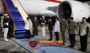 Prabowo Pulang dari Luar Negeri bawa Ratusan Terliun