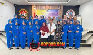 Jalasenastri & Prajurit Lanal Bintan Donor Darah untuk HUT Dharma Pertiwi