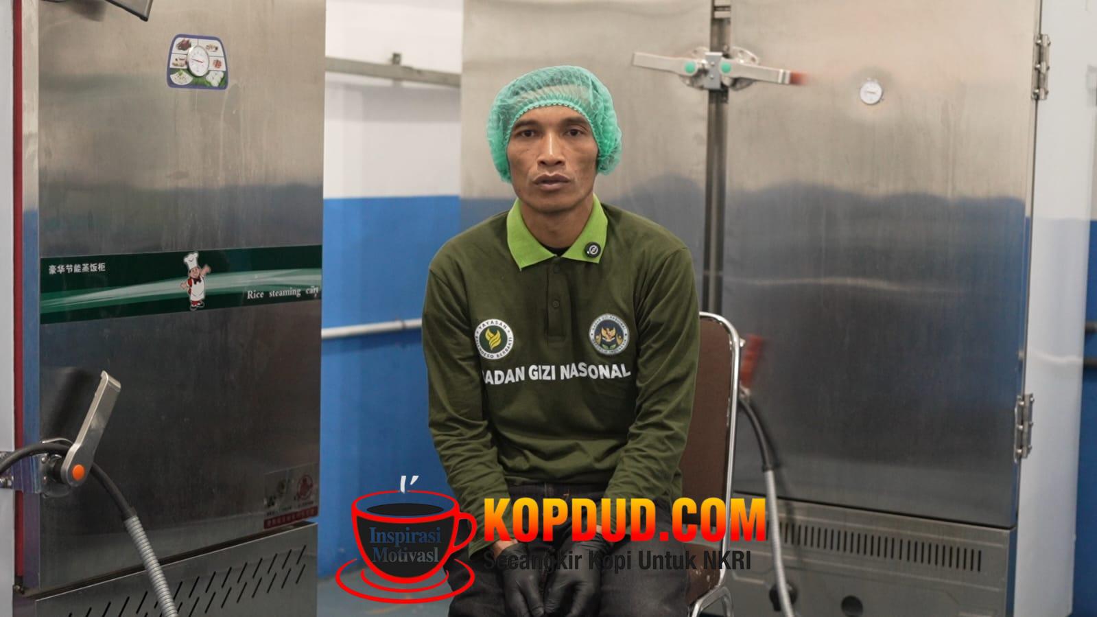 Keterbatasan Bukan Halangan: Susanto Berkarya di Dapur MBG