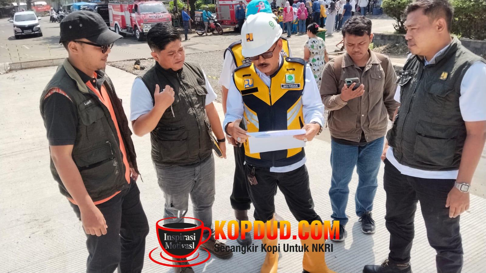 Progres Tembus 51 Persen, Kadis PU Sukabumi Cek Proyek Jalan Ahmad Yani
