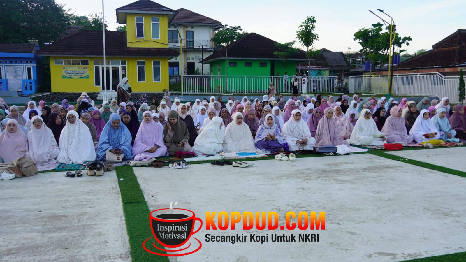 Bupati Sukabumi Tekankan Aktualisasi Nilai Empati dan Gotong Royong di Idul Adha 1447 H 7