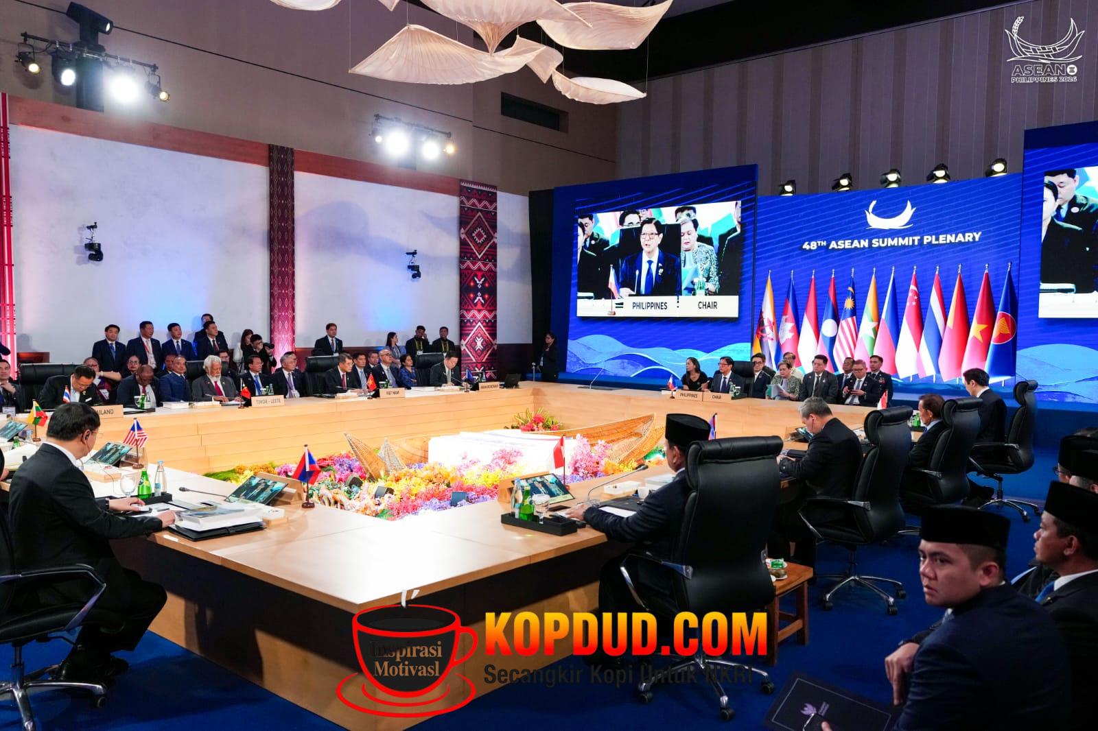 Kebut Pengembangan Energi Terbarukan dan Jaringan Listrik Trans Borneo, Prabowo Ajak ASEAN