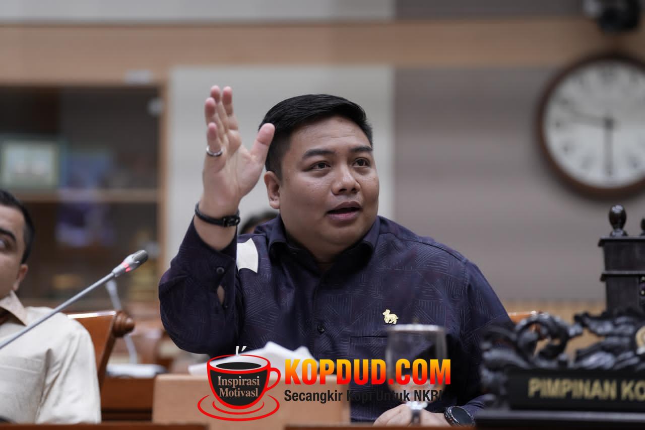 LCC Empat Pilar Kalbar Tuai Polemik, Kawendra Apresiasi Langkah MPR dan Beri Penghargaan untuk SMAN 1 Pontianak