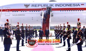 Perkuat Kerja Sama Energi hingga Pertahanan, Presiden Prabowo Tiba di Prancis