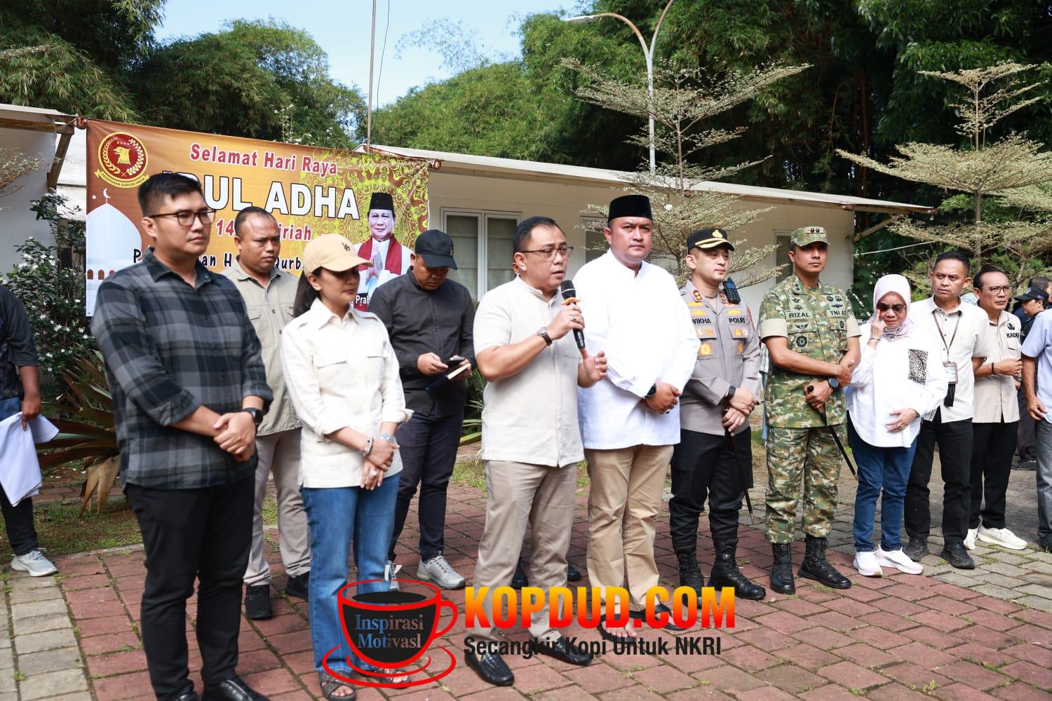 Untuk Warga Sekitar Babakan Madang Hambalang, Prabowo Rutin Salurkan Hewan Kurban