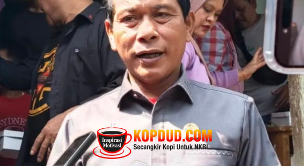 Anggota Komisi III DPRD Kabupaten Sukabumi, Junajah Jajah Waspada Jeratan Bank Emok