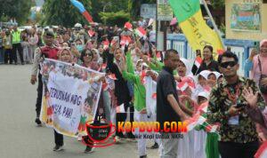 Kala Prabowo Pidato di Hadapan Petani-Nelayan Gorontalo, Spanduk Dukung MBG Membentang