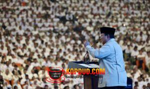 Kepentingan Rakyat di Atas Semua Kepentingan, Prabowo Berkata Saat di Hadapan Belasan Ribu Pelaksana MBG