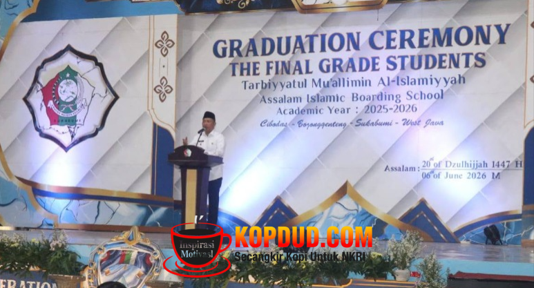 Wisuda Santri Assalam Putra Generasi Averouz Siap Majukan Sukabumi Mubarokah