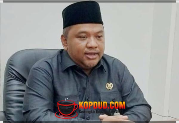 Perjalanan Politik Budi Azhar Mutawali, Dari Desa ke Kursi Ketua DPRD Sukabumi