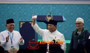 Cerita Prabowo Diterima Jadi Anggota Seumur Hidup NU di Jombang