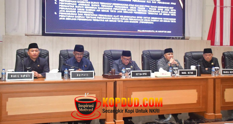 Rapat Paripurna DPRD Bupati Asep Japar Paparkan Agenda APBD dan Transformasi BUMD Menuju Sukabumi Mubarokah